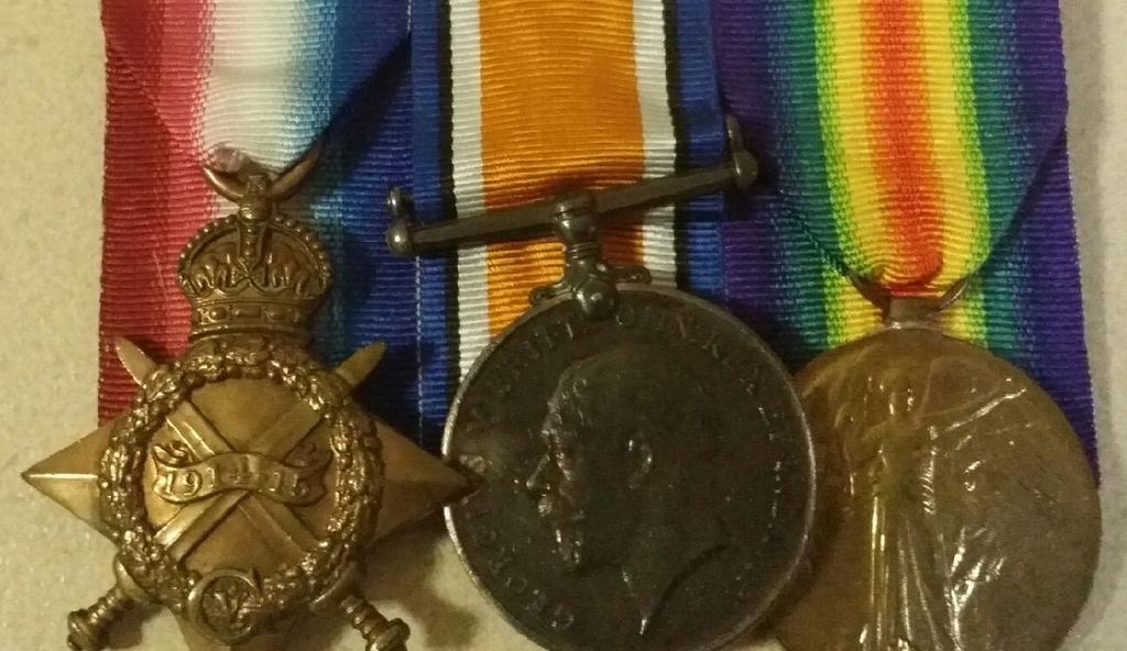 SGT Leonard Victor Worle - An Australian WW1 Gunner Page 14 Awards/Medals Leonard s medals: Left to Right: 1914/1918 Star; Victory Medal; British War Medal REFERENCES: 1.
