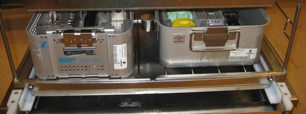Correct or Incorrect Loading of Containment Devices in a Mechanical Washer?