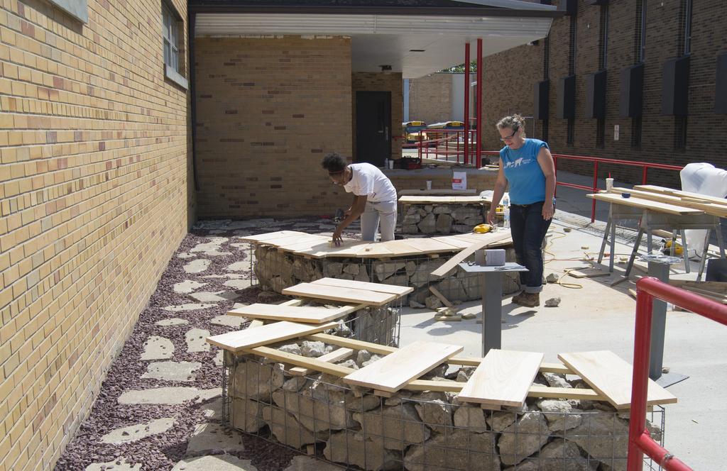 place Discovering Place The Healthiest Schoolyard Project at Beecher 9th Grade Academy (9GA) was completed in 2014.