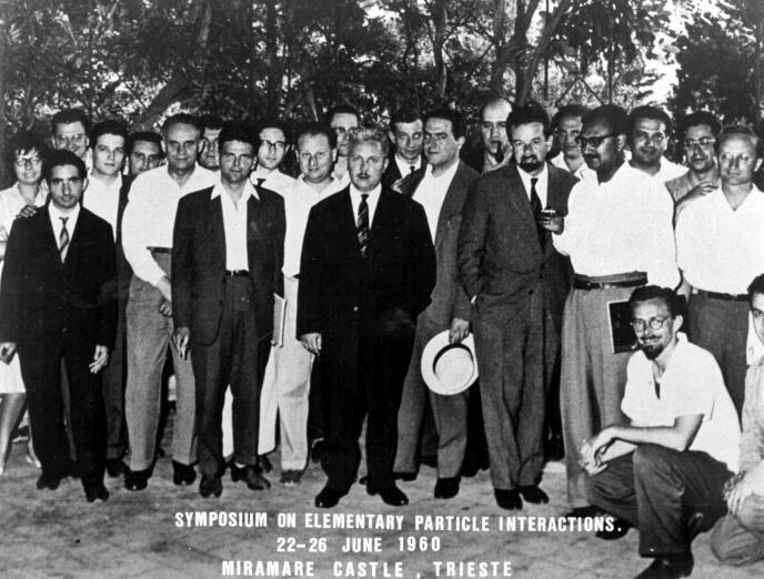 Participants in the 1960 Miramare Seminar that spurs the creation of the ICTP.