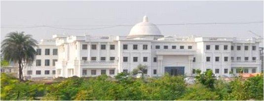 National Institute of Technology (NIT) Raipur- Premier institute in Engineering, IT and Technical Education offering graduate / PG courses established in 2005.