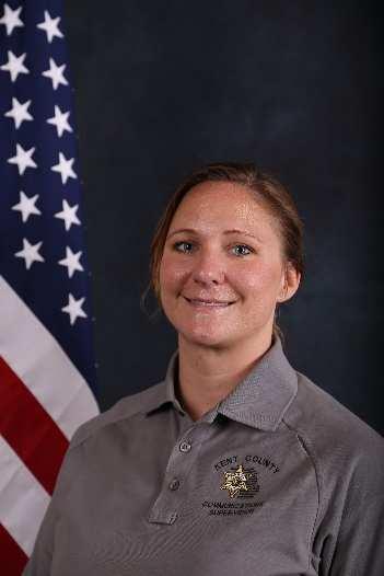 2016 CIVILIAN EMPLOYEE OF THE YEAR JENNIFER ROBINSON, ECS 1 It is with great pleasure that the Kent County Sheriff s Office name Jennifer Robinson as 2016 Civilian Employee of the Year.