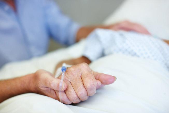 BACKGROUND Hospital Admissions: The Provincial Perspective Seniors in care facilities are hospitalized around 8,000 times per year, or approximately 22 admissions per day across the province.