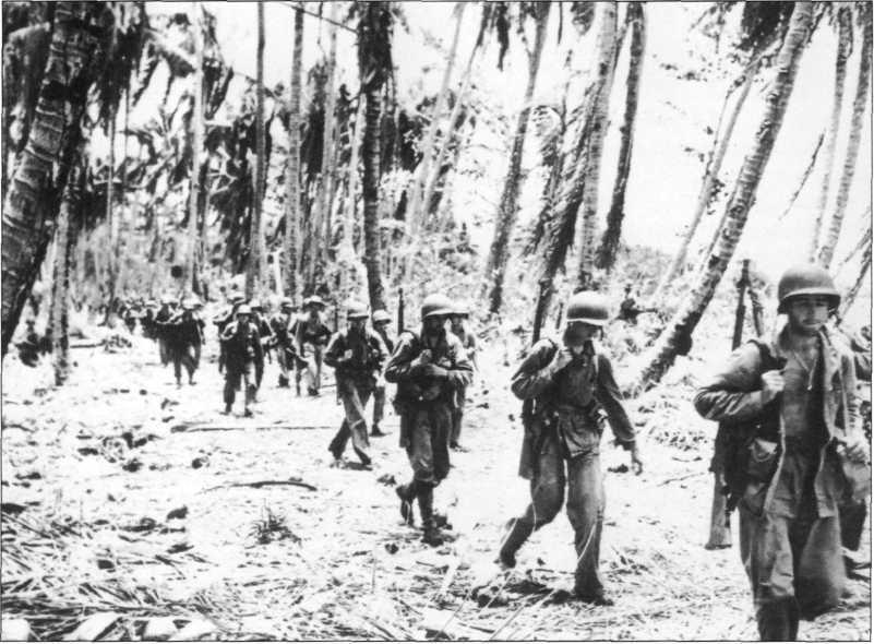 38 Essential Histories The Second World War (1) to turn, but the Japanese were still capable of mounting a deadly offensive.