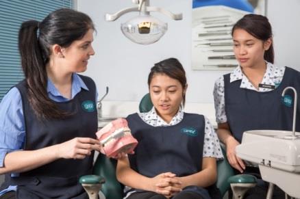 Cert III in Dental Assisting HLT35015 DESCRIPTION Students will learn the skills to be a professional health worker as a Dental Assistant who assist a Dentist, Dental Hygienist or a Dental Therapist