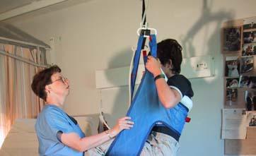 UP FROM A LYING POSITION USING A HYGIENE SLING COMPLETE TRANSFER Consider front or back