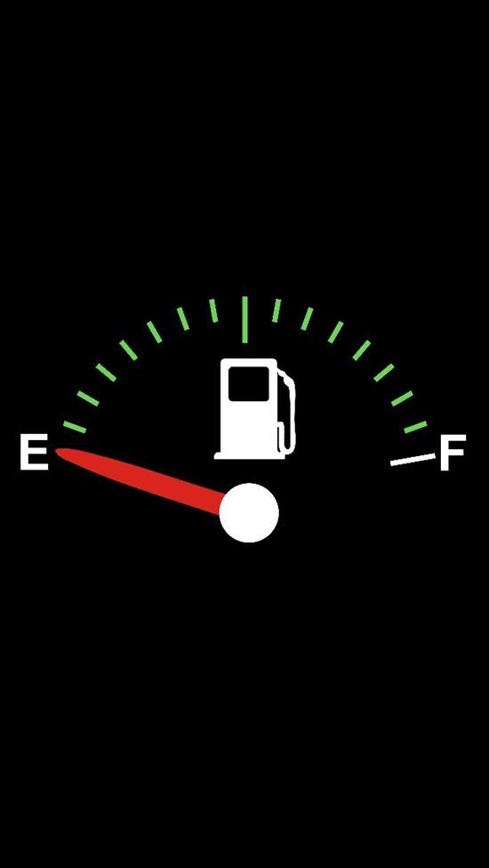 AT WHAT STAGE DO YOU REFILL YOUR TANK? Do you wait until the red warning light is flashing?