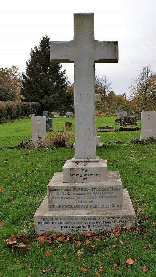 Photo of Flight Lieutenant Alfred Stanley Hunt s Private Headstone he shares with his brother Private
