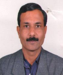 MR. KETANKUMAR RAMANBHAI PAREKH I am Ketan Parekh from Nadiad, of Kheda district. After my S.S.C. studies I joined I.T.I. & took training in Fitter trade during 1988-1990.
