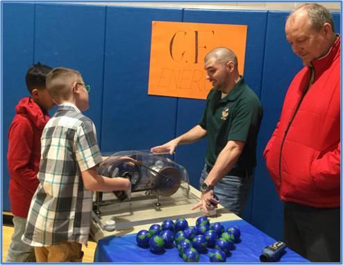 The students learned about robots, DNA, energy efficiency, 3D printing, smoothie bikes, and