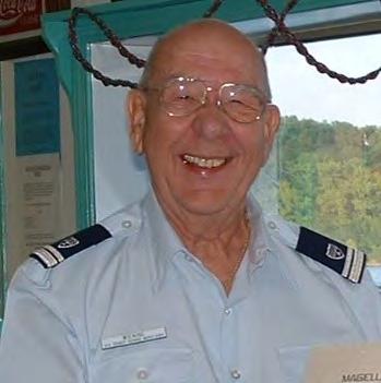 Wiening, USCG Auxiliary June 13, 1934 August 1, 2016 You are missed! Richard, Dick, Wiening as we all called him, was one of the driving forces behind the scenes of Flotilla 08-11.