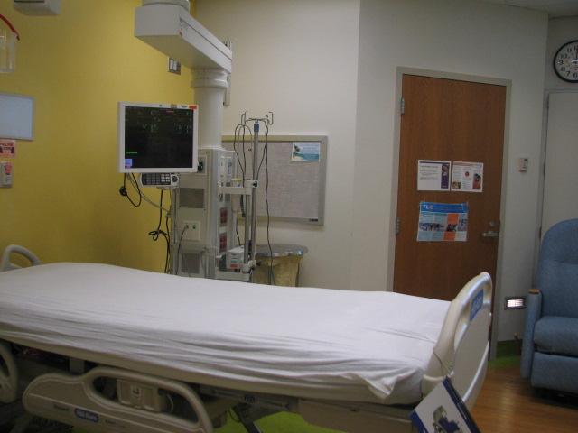 If the doctor decides that I will need to stay in an ICU room, this is what the room looks like.