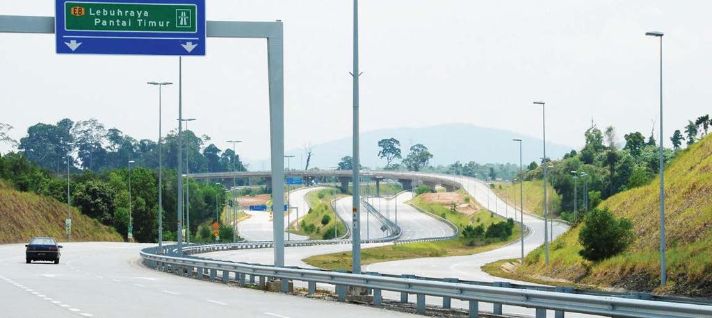 To ease the daily traffic congestion, the existing Bukit Kuang Bridge would be replaced with a four-lane bridge.