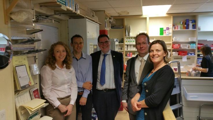 The visit was arranged to provide the working group with a direct opportunity to see how these pharmacy teams have integrated the robots into routine practice and to discuss with the pharmacy