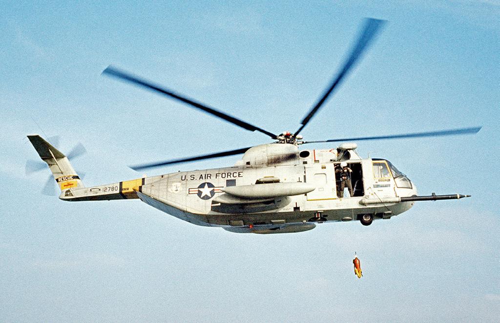 Sikorsky Archives News July 2018 4 The Air Rescue Service borrowed two CH-3Cs from TAC in July 1965 and assigned them to the 38th ARS at Udorn, Thailand.