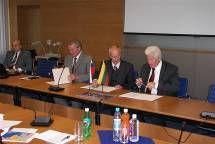 buvo pasirašytas bendradarbiavimo susitarimas tarp Kaliningrado energijos taupymo asociacijos, Lietuvos elektros energetikos asociacijos ir Lietuvos šilumos