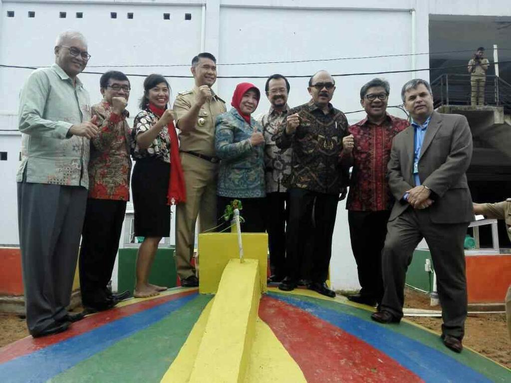 Keputih in Surabaya ü Zero Waste Program (Construction project of Pro-Poor Solid Waste Management for Secondary City/Town with UNESCAP) Integrated Resource