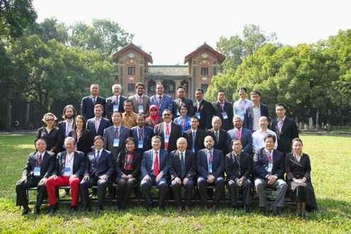 ü Workshop for Thought Leadership: Innovation in Urban Transportation for the Future City, 30 October 3 November 2017 in Guangzhou It was held by Guangzhou to discuss the