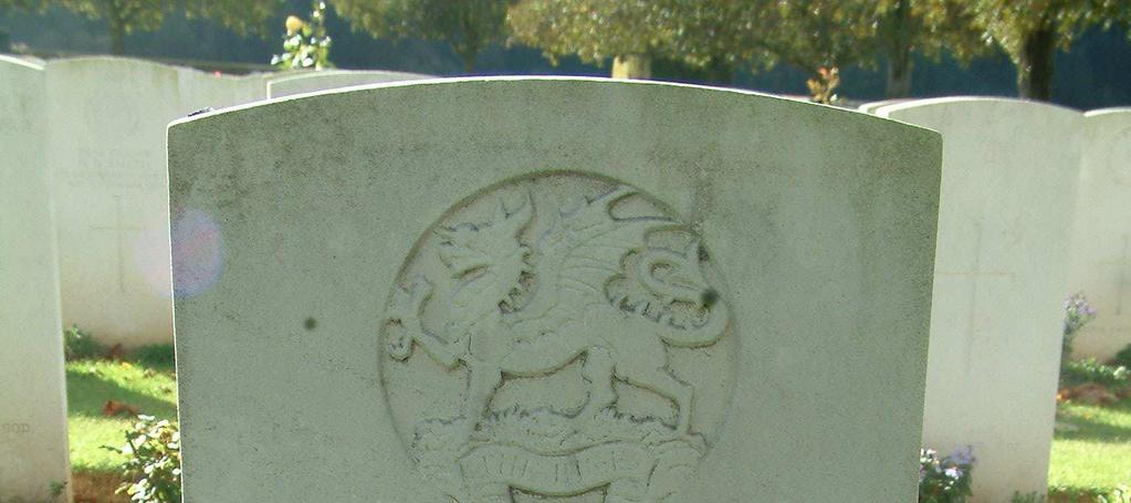 BIRCHETT, HARRY PERCY. Private, L/7920. 1st Battalion, The Buffs (East Kent Regiment). Died Friday 15 September 1916. Aged 31. Born Elmsted, Ashford, Kent. Enlisted Canterbury, Kent.