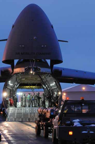 Ewald) 148th Fighter Wing Airmen return to Duluth, Minn.