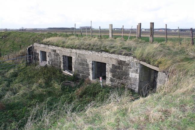 JOURNAL OF MILITARY AND STRATEGIC STUDIES German bunker And so the Black Watch attacked. The supporting artillery fire had no affect against the German forward facing bunkers and slit trenches.