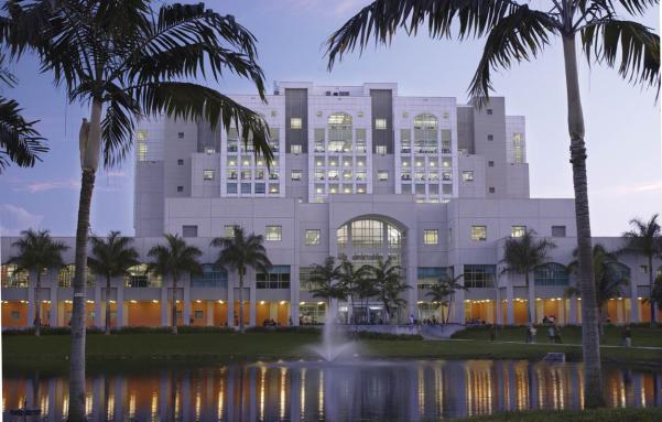 About FIU FIU has two campuses, the 344-acre Modesto A.