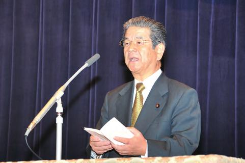 Defense Minister Kitazawa and about 170 senior members of the MOD and SDF were in attendance to internally disseminate the policies of the Ministry of Defense and exchange opinions on major issues