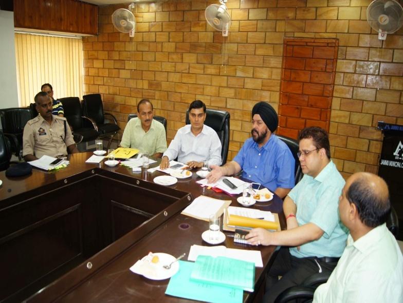 Project of installation of intelligent traffic signal lights in Jammu approved under AMRUT (Atal Mission for Rejuvenation and Urban Transformation) In order to finalize an ambitious project of