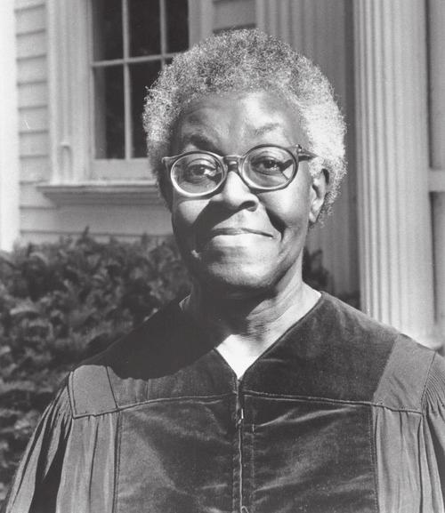 Gwendolyn Brooks s Kansas Legacy Gwendolyn became the first African American woman poet to win the