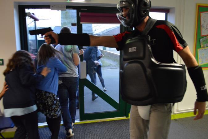 Active Shooter Response course Target audience: Businesses, Education Institutes and Public facilities who wish to increase their employees /customers /visitors safety but do not employ professional