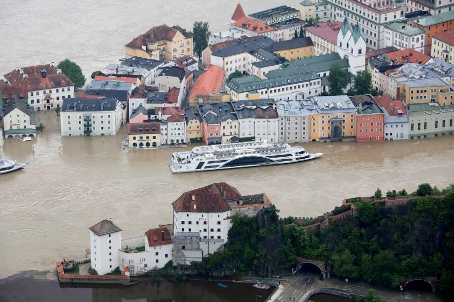 The Danube floods 2002,2005,2006,,2014 Very common event
