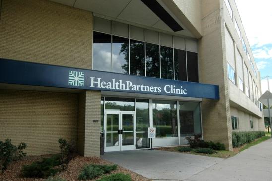 HealthPartners Not-for-profit, consumer-governed Integrated care and financing system A team of 21,000 people Health plan 1.