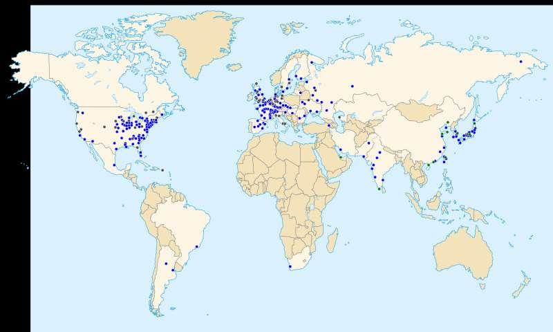 438 nuclear power reactors on