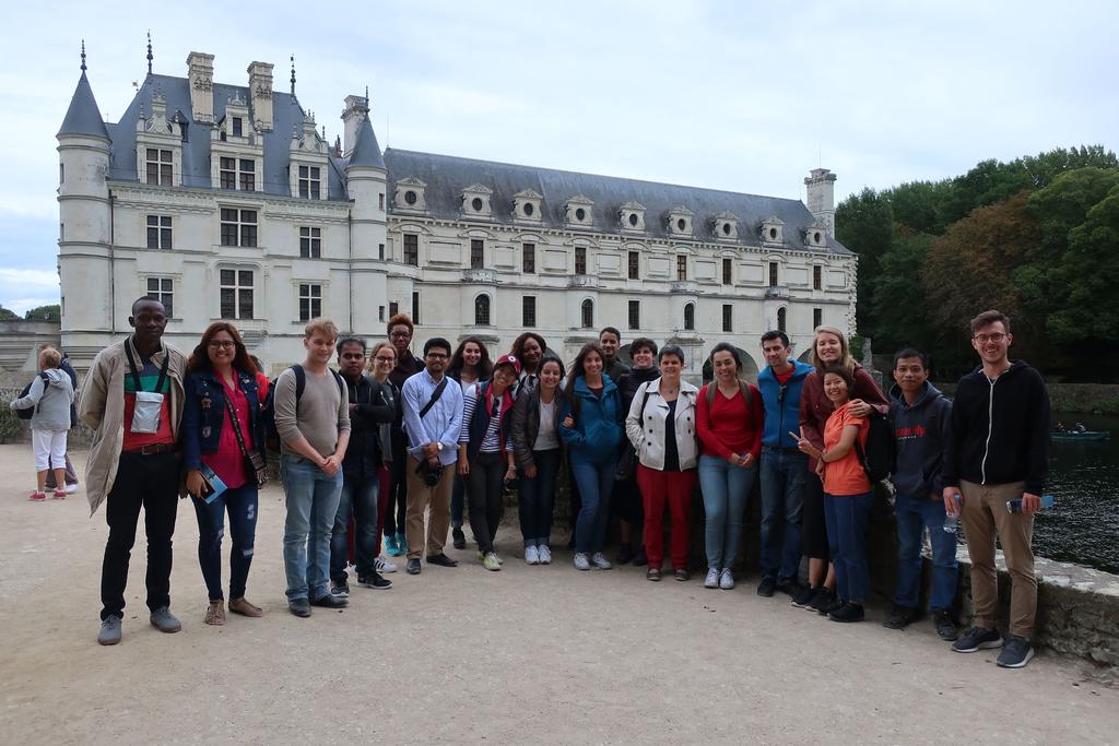 Visit at Chenonceaux Castle In September 07, we have welcomed the students of the first intake. We have welcomed on September st, the first class of the IDOH programme.