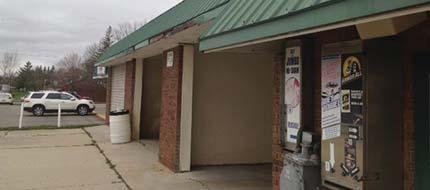 FORMER CAR WASH FOR SALE 435 E. SAGINAW HWY GRAND LEDGE, MICHIGAN 48837 $149,000 This former 6-bay car wash is located on E. Saginaw and has high traffic counts of 18,000 ADT.