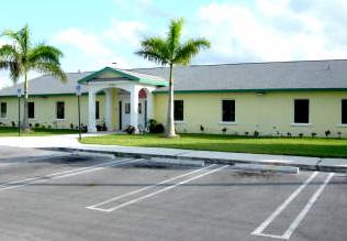 Open Door Health Center: Homestead, FL Role of Community Health Workers Assist with: Diabetes Support Groups & Classes Cooking Classes & Grocery Tours Diabetes Screening & Education Patient