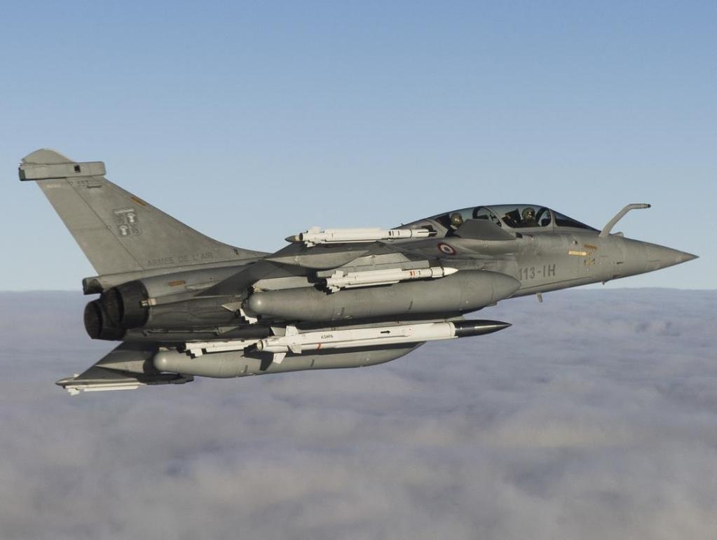 A Rafale dual-capable fighter carrying the French nuclear armed