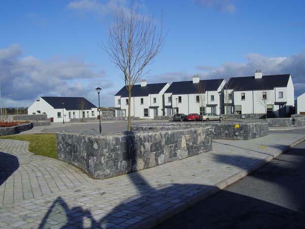 Housing Schemes completed in 2008 included 2 Infill Townhouses at Balla,18 houses at Foxford, 6 units at Tonragee, Achill, 10 units at Claremorris, 3 New Units & 2 Extensions / Refurbishments at Bog