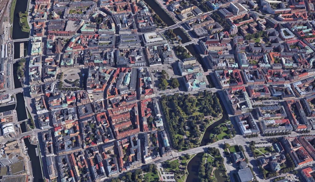 IN THE HEART OF MALMÖ Located in the heart of Malmö, just 30 minutes away from Copenhagen International