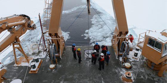 In the summer of 2016, the U.S. Coast Guard icebreaker Healy conducted ECS surveys in the Arctic. The research team was headed by Dr.