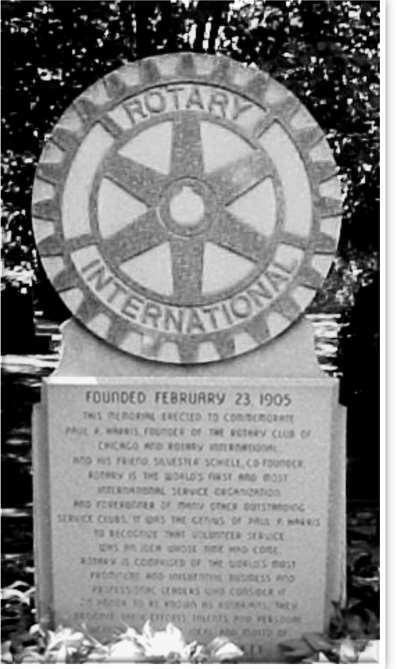 105 The Paul Harris Memorial and ial Walkway Dedicated December 2, 1987 Paul P. Harris, the founder of Rotary, died in 1947.