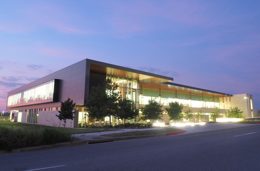 TRAVIS COUNTY MEDICAL EXAMINER AUSTIN, TEXAS ABOUT THE OFFICE State-of-the-art 52,000 square-foot facility completed in January 2018
