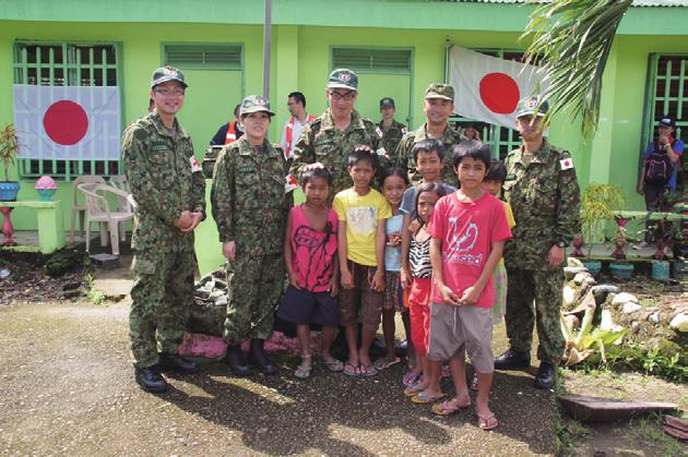 Furthermore, from December 7 to 8, Defense Minister Onodera visited the Philippines (Manila and Tacloban) and