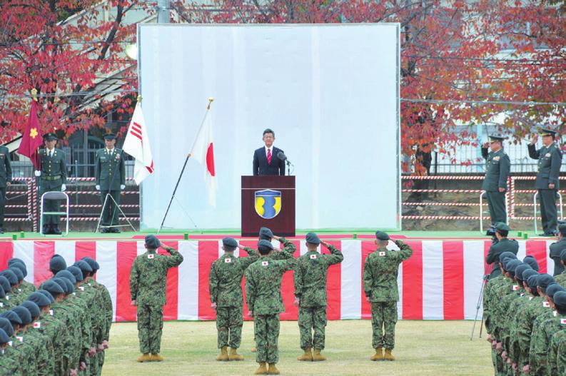 Takeda addressed that he wishes the 5th Engineer Unit give courage and hope to the local people and future generations through their activities, impressing local people recognize