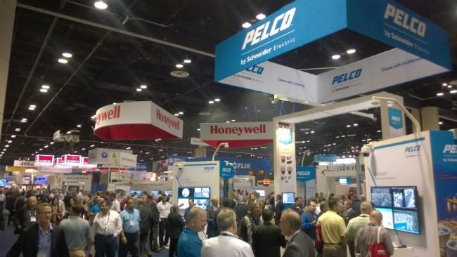 ASIS 2016 Orlando, Florida Oct 2016 Page 18 Highlights from ASIS 2016 Security professionals from 109 countries gathered in Orlando, September 12 15, for the ASIS International 62nd Annual Seminar