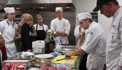 Teaching, Learning & Transfering Transfer Students studying the arts Lauren Neely & Taylor Russell Culinary Arts Instructor Darren Worth instructs students how to create the dish they will prepare