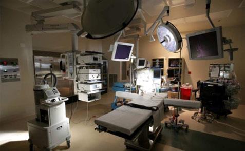 The spacious Ambulatory Surgical Center (ASC) has two operating rooms with capacity for three. An operating room time system lets physicians know where their patient is in their care path.