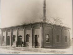 History of the Building 1883: The Brockton Edison Electric Illuminating Company Power Station opens at 70 School Street.