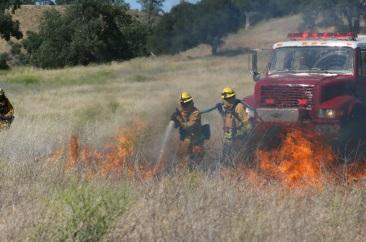 The Monterey County Fire Training Officers Association and the Santa Cruz County Training Officers are pleased to once again offer: Wildland Firefighting Training For all agencies within Monterey,