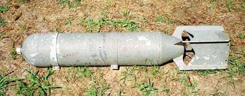 Bomb, 100-LB Photoflash, AN-M46 Contains 25